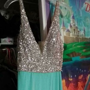 Prom dress